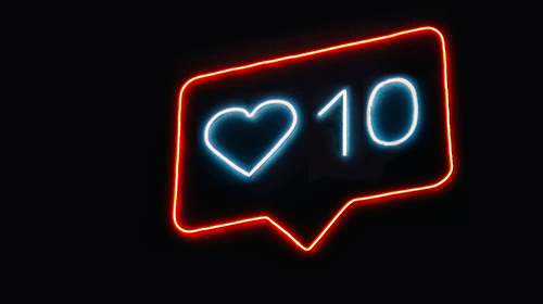 Leuchtzeichen zeigt zehn Herzen